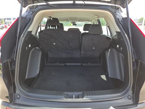 Used 2024 Honda CR-V LX image 17