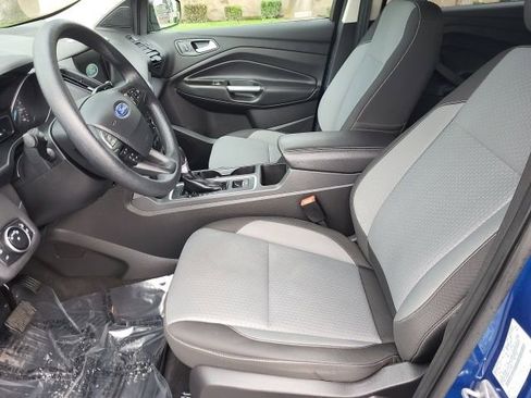 Used 2017 Ford Escape SE w/ Equipment Group 201A image 13