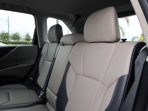 Used 2021 Subaru Forester Limited AWD/4WD image 15