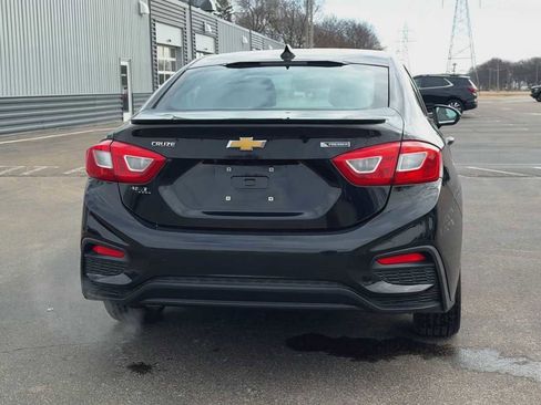 Certified 2017 Chevrolet Cruze Premier image 3