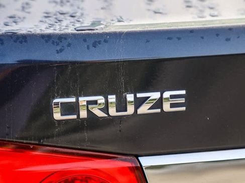 Used 2016 Chevrolet Cruze LT image 20