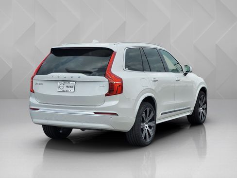 Certified 2023 Volvo XC90 T8 Plus w/ Protection Package Premier image 6
