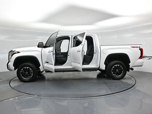 Used 2024 Toyota Tundra SR5 image 30