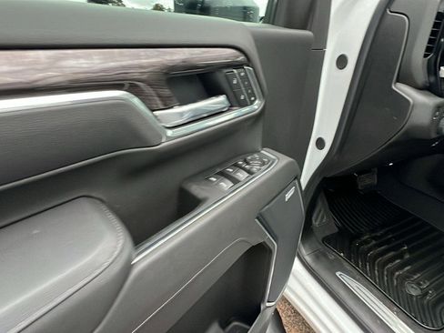 New 2026 Chevrolet Silverado 3500 LTZ w/ LTZ Plus Package AWD/4WD image 12