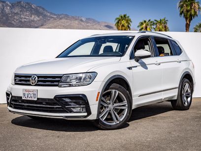 Used 2018 Volkswagen Tiguan SEL w/ R-Line Package