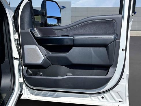 New 2026 Ford F250 Platinum AWD/4WD image 32