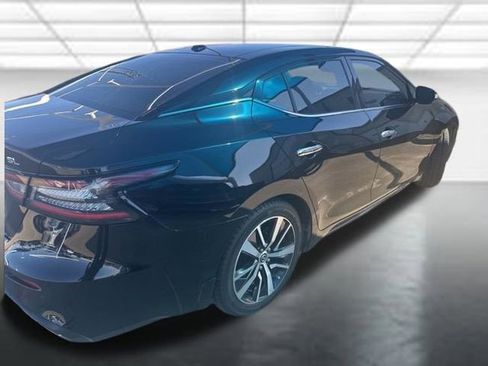 Used 2019 Nissan Maxima 3.5 SL w/ Floor Mat Group image 2