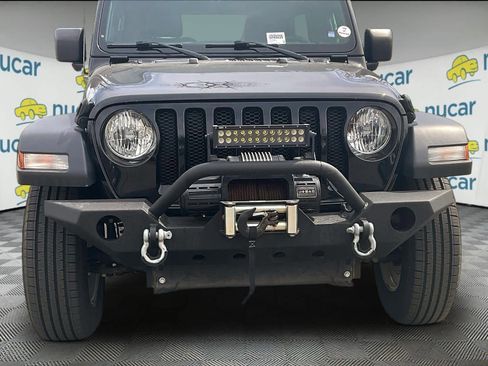 Used 2021 Jeep Wrangler Unlimited Sport AWD/4WD image 2