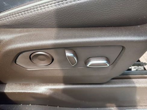 Used 2023 GMC Sierra 1500 Denali w/ Denali Reserve Package image 17