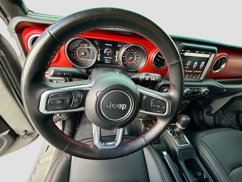 Used 2021 Jeep Wrangler Unlimited Rubicon AWD/4WD image 37