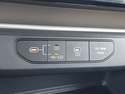 New 2026 Kia Carnival LX image 20