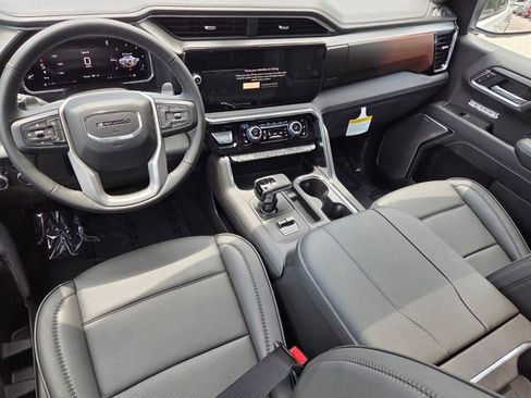 New 2026 GMC Sierra 1500 Denali w/ Denali Reserve Package AWD/4WD image 11