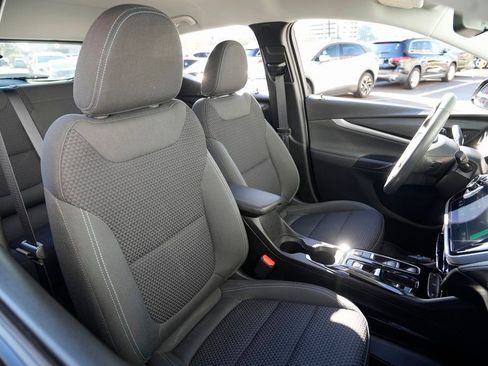 Used 2022 Chevrolet Bolt EUV LT image 24