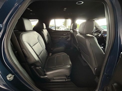 Used 2023 Chevrolet Traverse LT w/ LPO, Floor Liner Package image 32