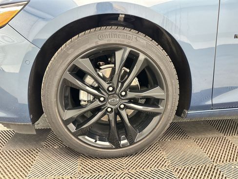 Certified 2025 Chevrolet Malibu LT FWD image 12