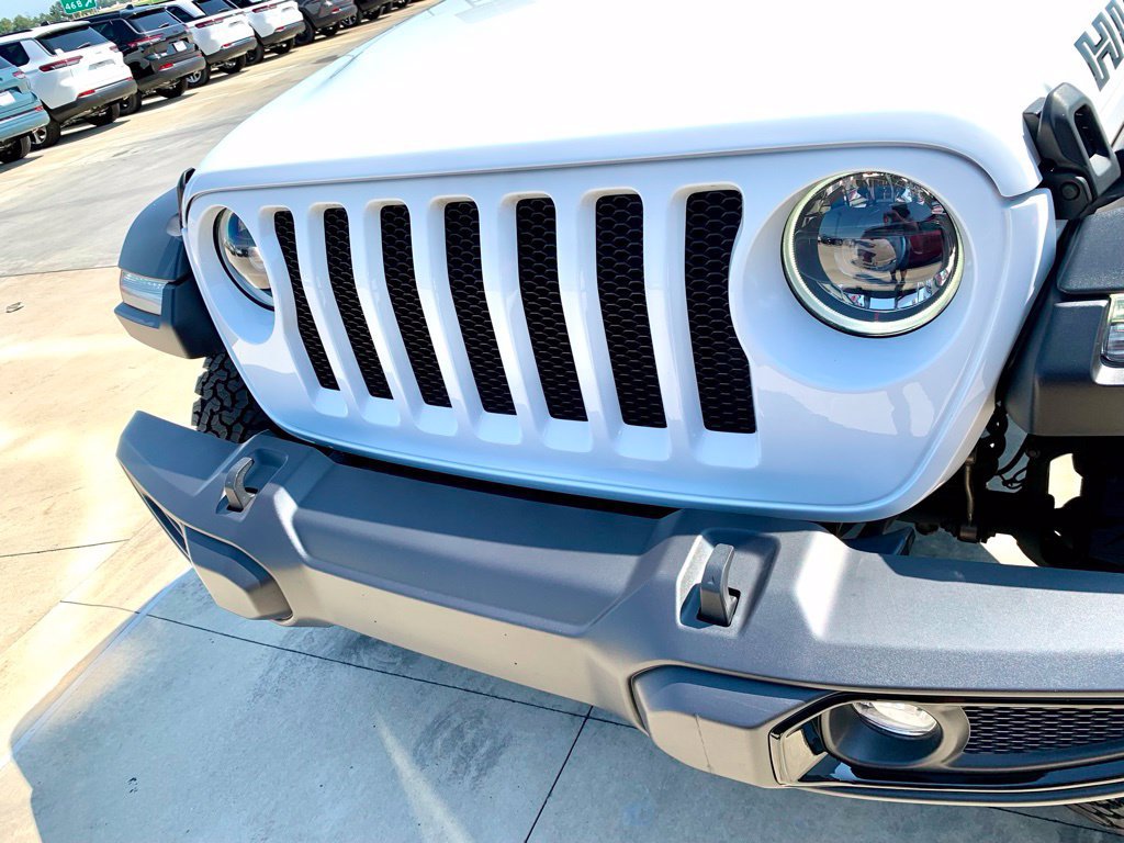 Used 2023 Jeep Wrangler Unlimited Sport AWD/4WD image 3