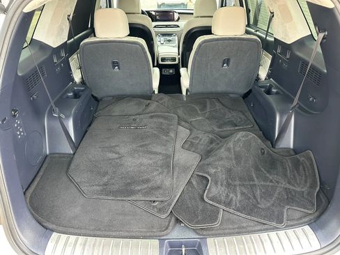 Used 2021 Hyundai Palisade Calligraphy image 22