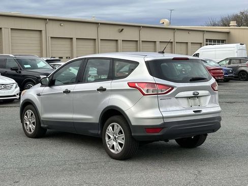Used 2014 Ford Escape S image 3