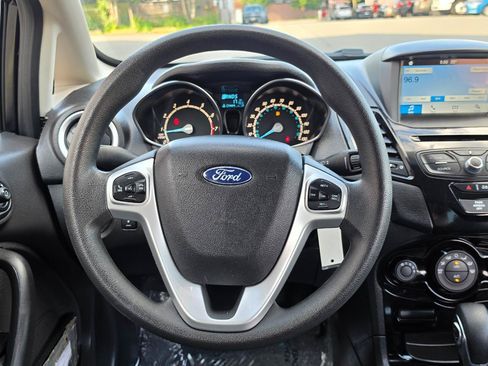 Used 2019 Ford Fiesta SE w/ Equipment Group 201A FWD image 17