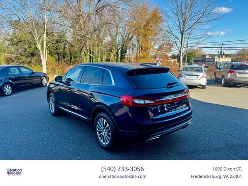 Used 2017 Lincoln MKX Select w/ Select Plus Package AWD/4WD image 4