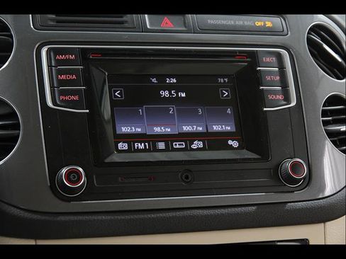 Used 2016 Volkswagen Tiguan S AWD/4WD image 10