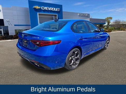 Used 2018 Alfa Romeo Giulia Ti Sport w/ Quick Order Package 22S Sport AWD/4WD image 26