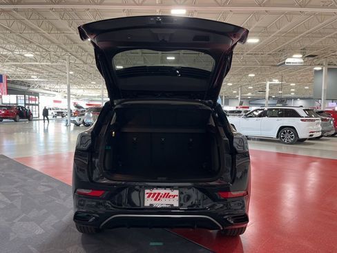 New 2026 Buick Encore GX Avenir w/ Avenir Technology Package AWD/4WD image 13