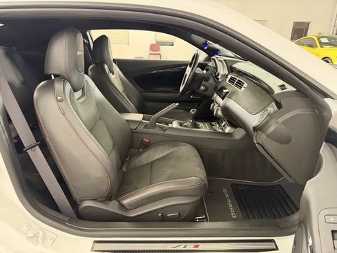 Used 2012 Chevrolet Camaro ZL1 RWD image 32