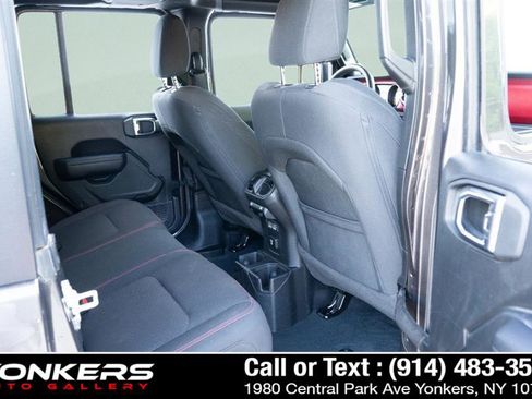 Used 2023 Jeep Wrangler Unlimited Rubicon w/ Safety Group image 51