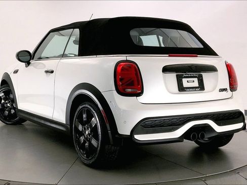 Certified 2023 MINI Cooper S image 10