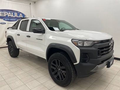 New 2025 Chevrolet Colorado Trail Boss w/ Midnight Edition