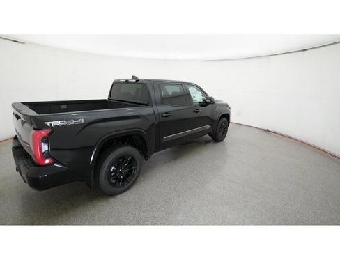 New 2025 Toyota Tundra Platinum image 9