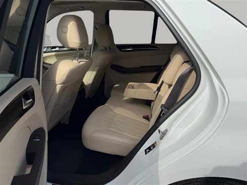 Used 2018 Mercedes-Benz GLE 350 image 27