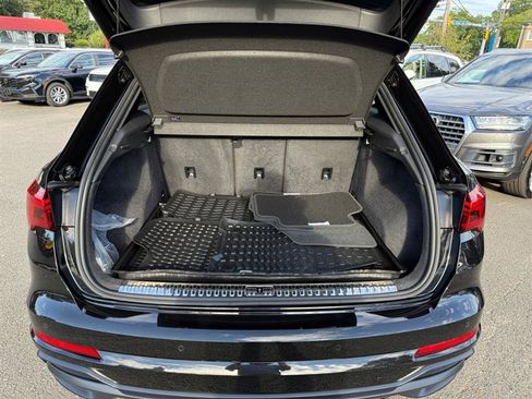 Used 2021 Audi Q3 2.0T Premium w/ Convenience Package image 17