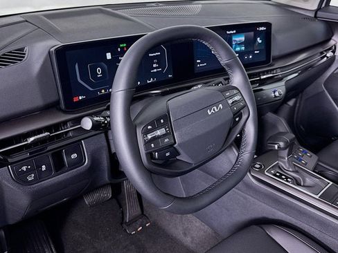 New 2026 Kia Sportage SX AWD/4WD image 11