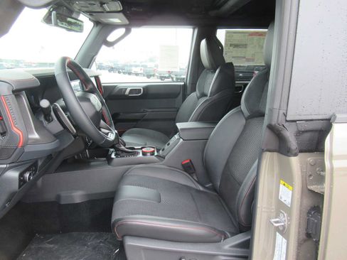 New 2026 Ford Bronco Raptor AWD/4WD image 10