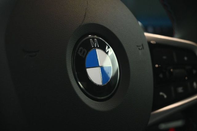 Used 2026 BMW M240i xDrive Coupe AWD/4WD image 38