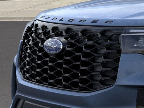 New 2026 Ford Explorer ST-Line w/ ST-Line Street Pack AWD/4WD image 17