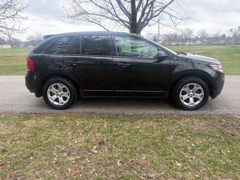 Used 2013 Ford Edge SE image 11