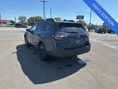 Used 2023 Subaru Outback Onyx Edition AWD/4WD image 4