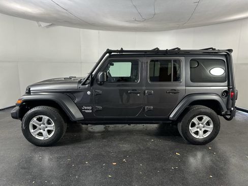 Used 2020 Jeep Wrangler Unlimited Sport S image 8