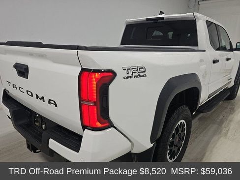 Used 2024 Toyota Tacoma TRD Off-Road w/ TRD Off Road Premium Package AWD/4WD image 4