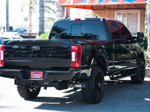 Used 2022 Ford F250 XLT w/ Black Appearance Package AWD/4WD image 10