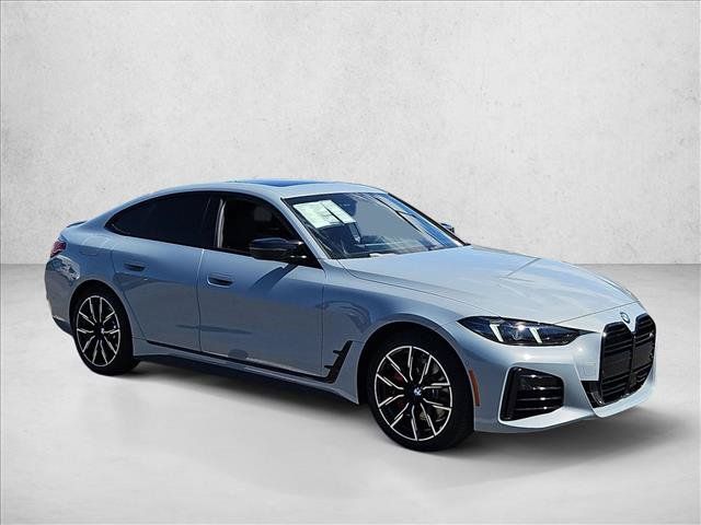 New 2027 BMW M440i w/ Parking Assistance Package RWD image 7