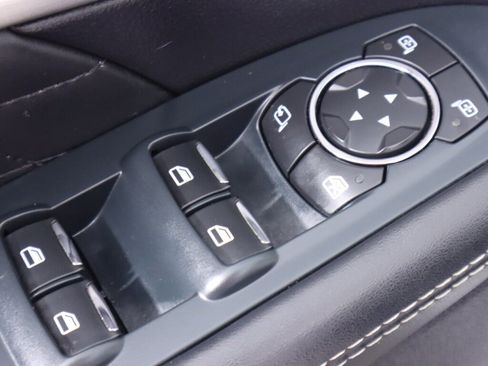 Used 2018 Ford Explorer Platinum AWD/4WD image 30