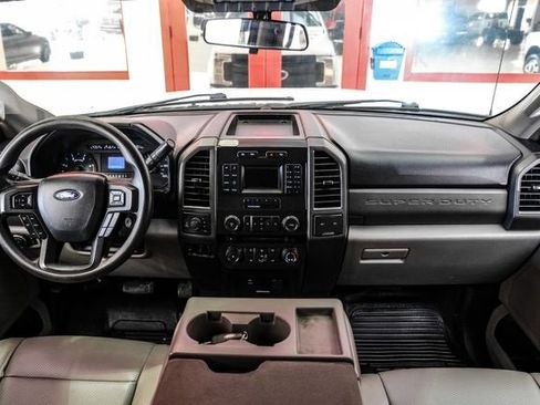 Used 2018 Ford F250 XL w/ Power Equipment Group image 14