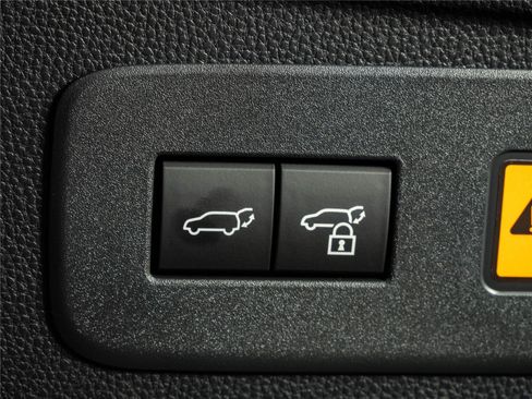 Used 2027 Toyota Land Cruiser w/ Premium Package AWD/4WD image 30