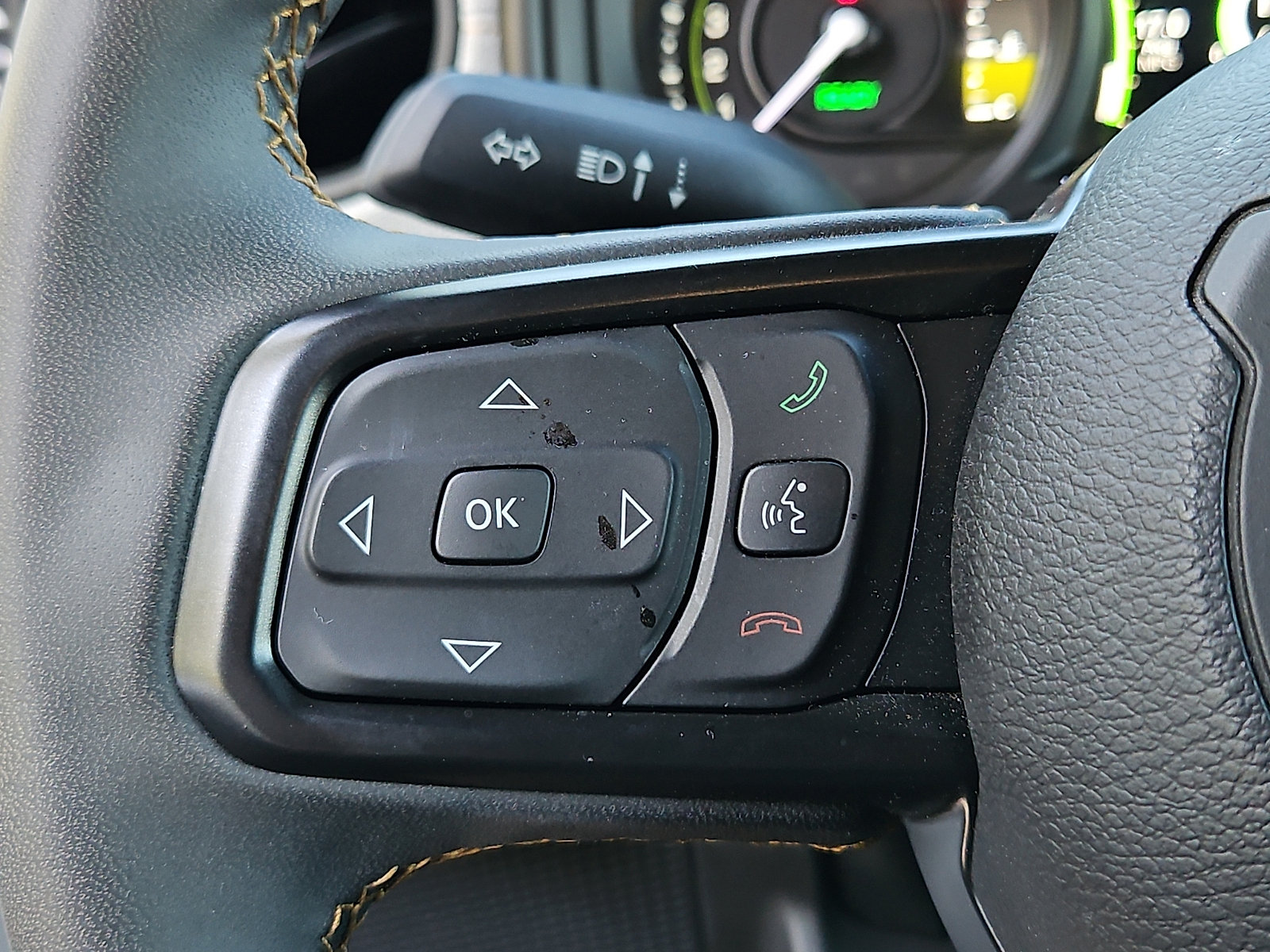 Used 2024 Jeep Wrangler Unlimited AWD/4WD image 24