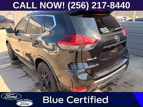 Used 2020 Nissan Rogue S FWD image 4