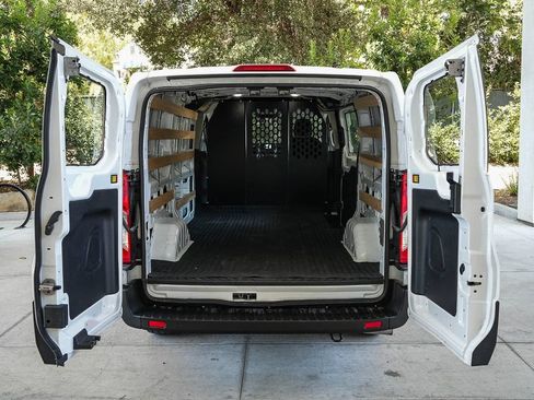 Used 2025 Ford Transit 250 Low Roof w/ Exterior Upgrade Package RWD image 25